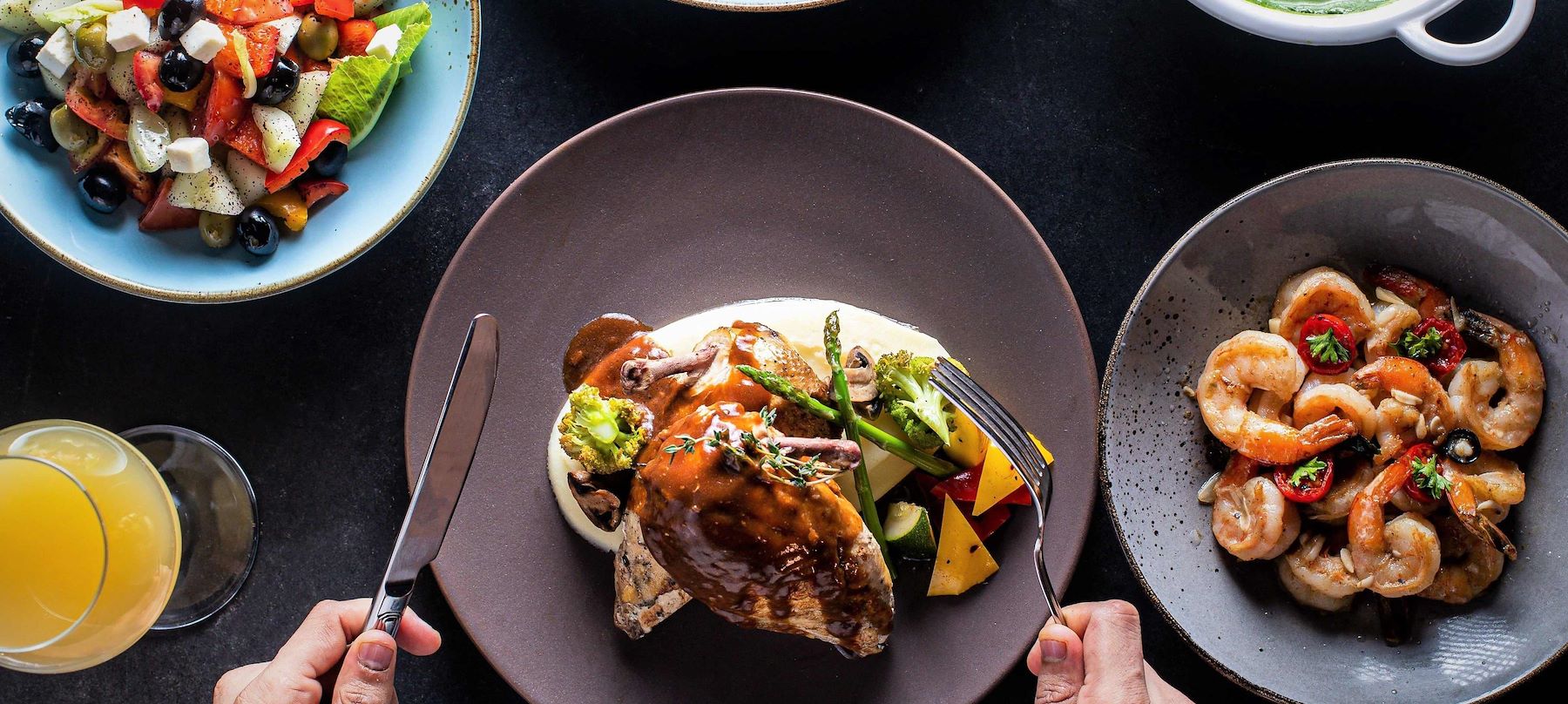 All day dining restaurant, Marriott Hyderabad Okra Photo Gallery